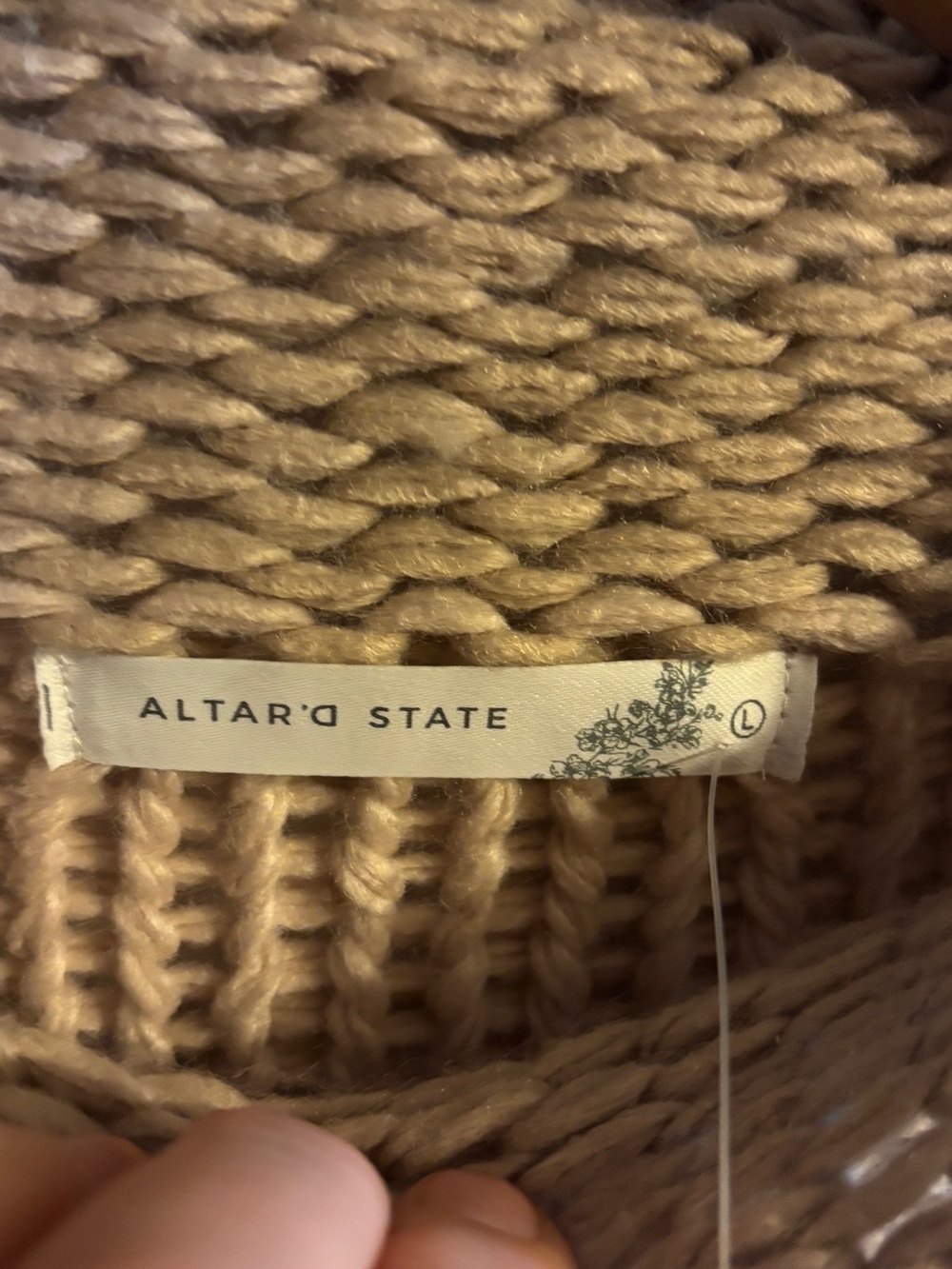 Altar'd State sweater Two-Tone Knit Sweater in Beige and Cream size Large - Picture 5 of 11